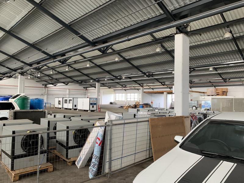 To Let commercial Property for Rent in Paarden Eiland Western Cape